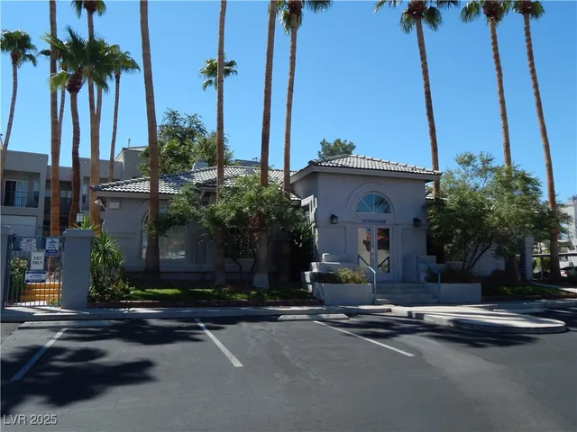 $1,495 | 2201 Ramsgate Drive, Unit 325, Henderson, NV 89074