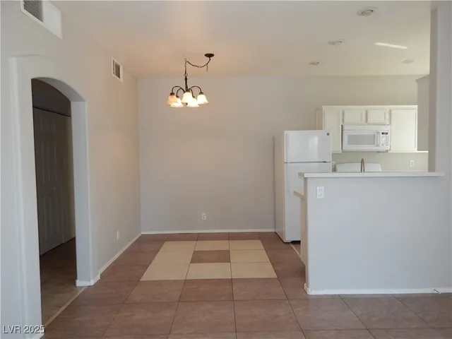 $1,495 | 2201 Ramsgate Drive, Unit 325, Henderson, NV 89074