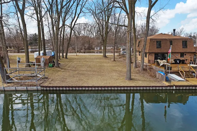 a view of a lake view