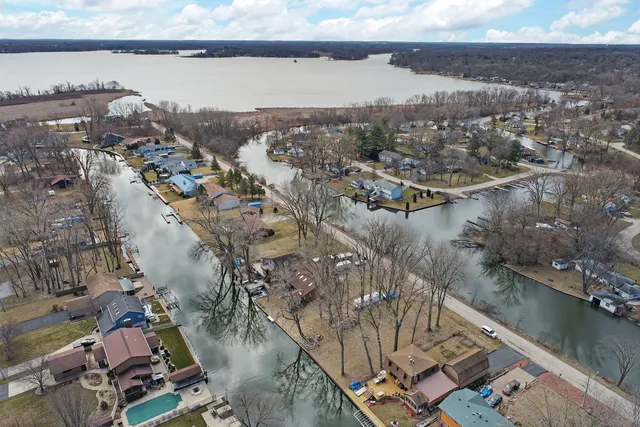 an aerial view of multiple house