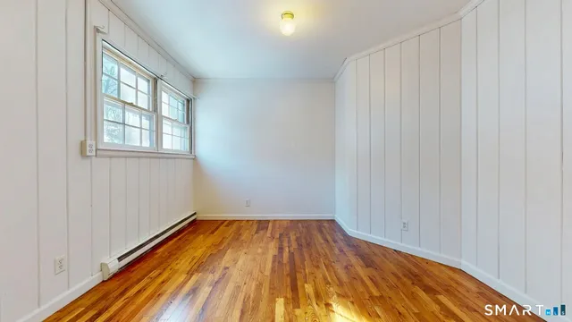 $2,100 | 107 Chestnut Street, Branford, CT 06405