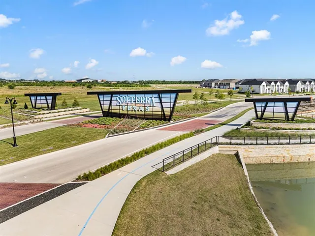 $308,580 | 1841 Summer Aura, Mesquite, TX 75181