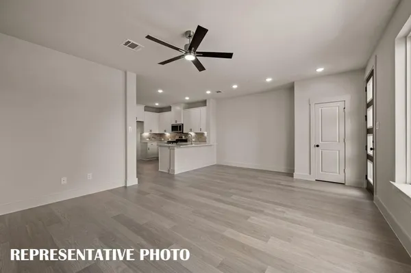 $298,990 | 1841 Summer Aura, Mesquite, TX 75181