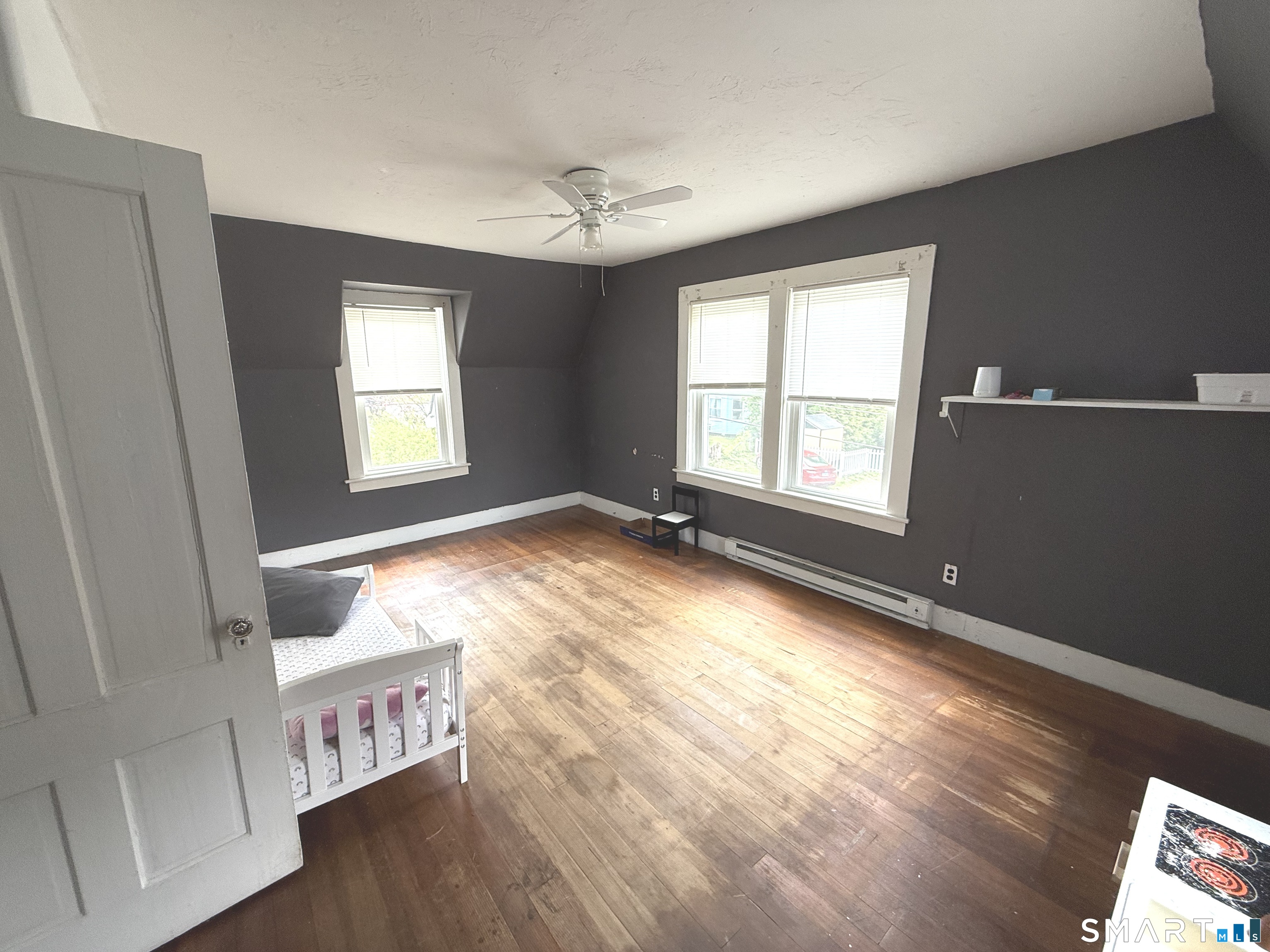29 Florence Street Putnam, CT 06260 - Photo 9 of 17 a view of an empty room with a window