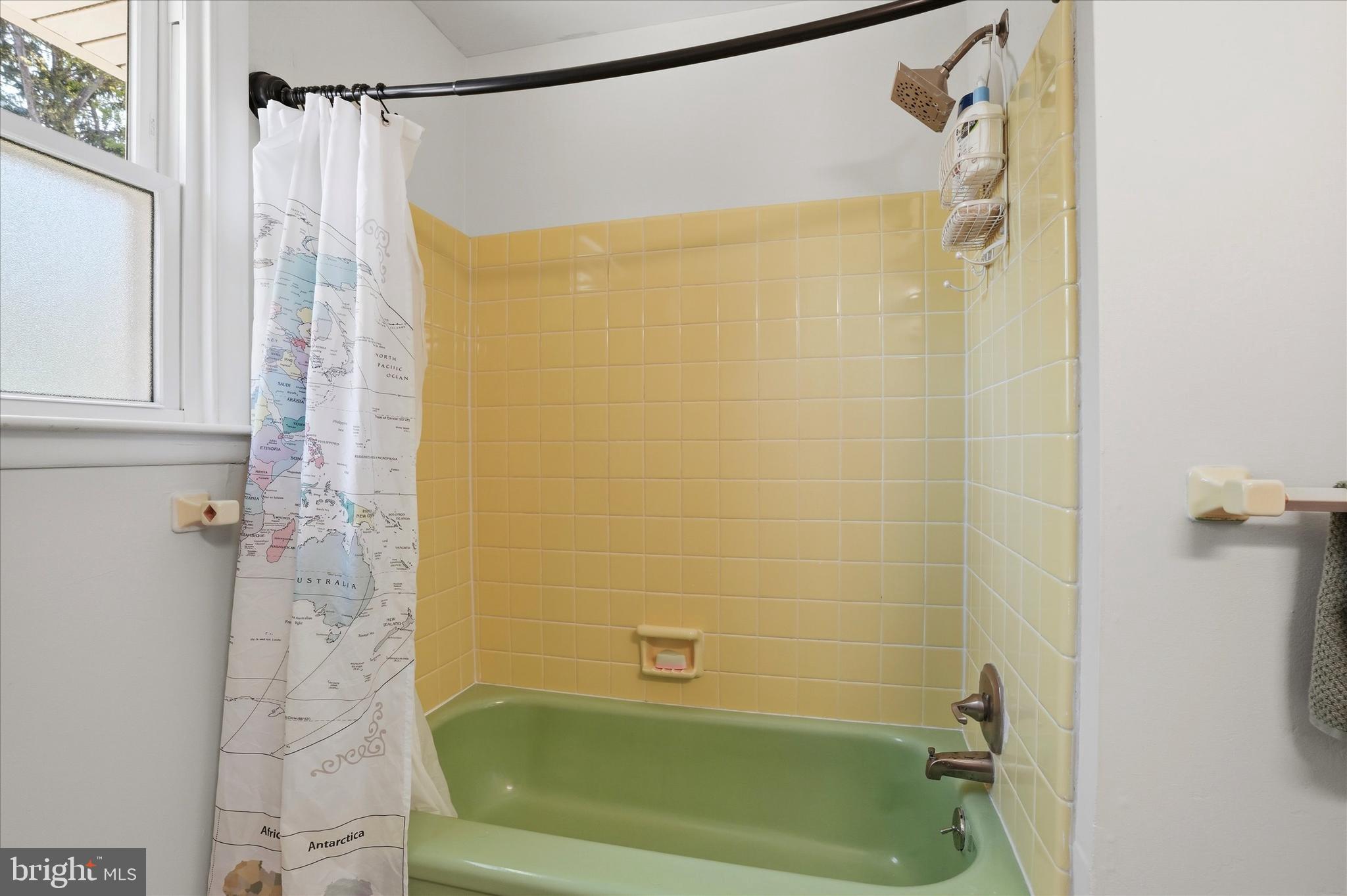 107 Hilldale Road Cheltenham, PA 19012 - Photo 24 of 42