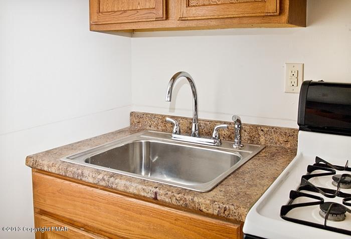 6110 Horatio Road Tobyhanna, PA 18466 - Photo 27 of 29 Lower Level Kitchen 2