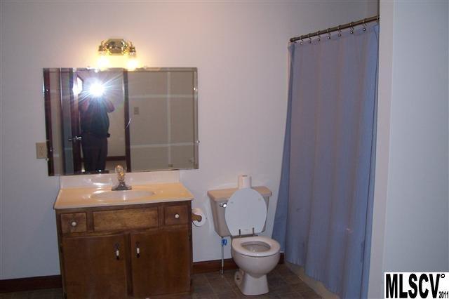 173 Haigler Road Lenoir, NC 28645 - Photo 3 of 19 Gallery Image 3