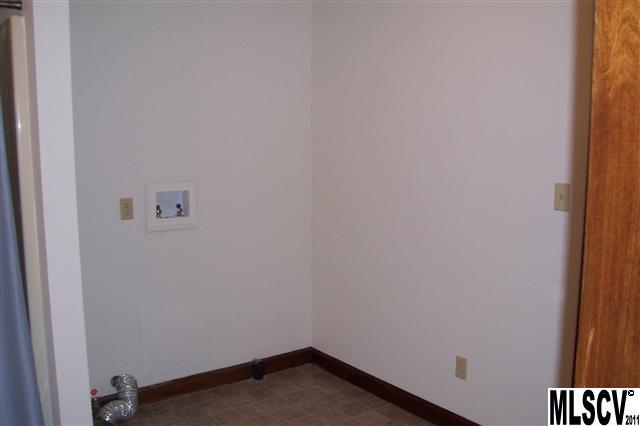 173 Haigler Road Lenoir, NC 28645 - Photo 4 of 19 Gallery Image 4