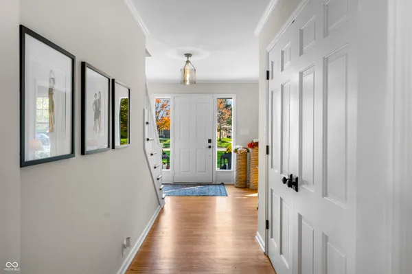 $815,000 | 4410 North Riverside Drive, Columbus, IN 47203