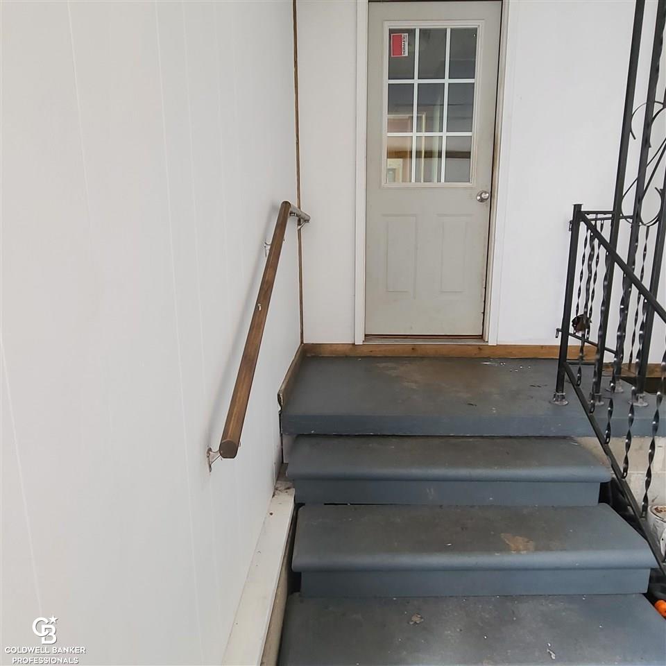 32 Morris Road Sandusky, MI 48471 - Photo 23 of 27 Side Entry