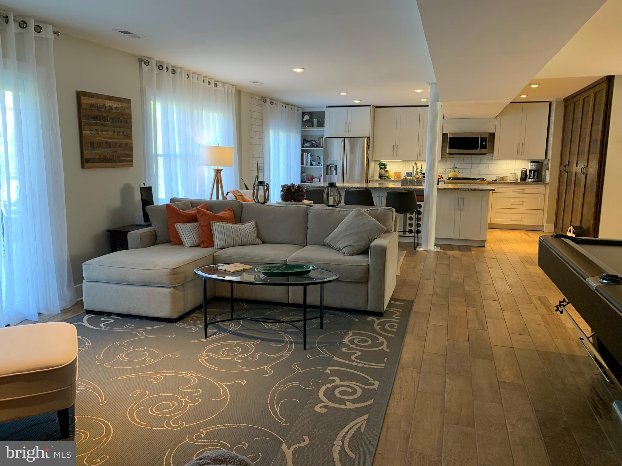 52 Krebs Road Plainsboro, NJ 08536 - Photo 18 of 63 LIVING ROOM TOWARDS KITCHEN