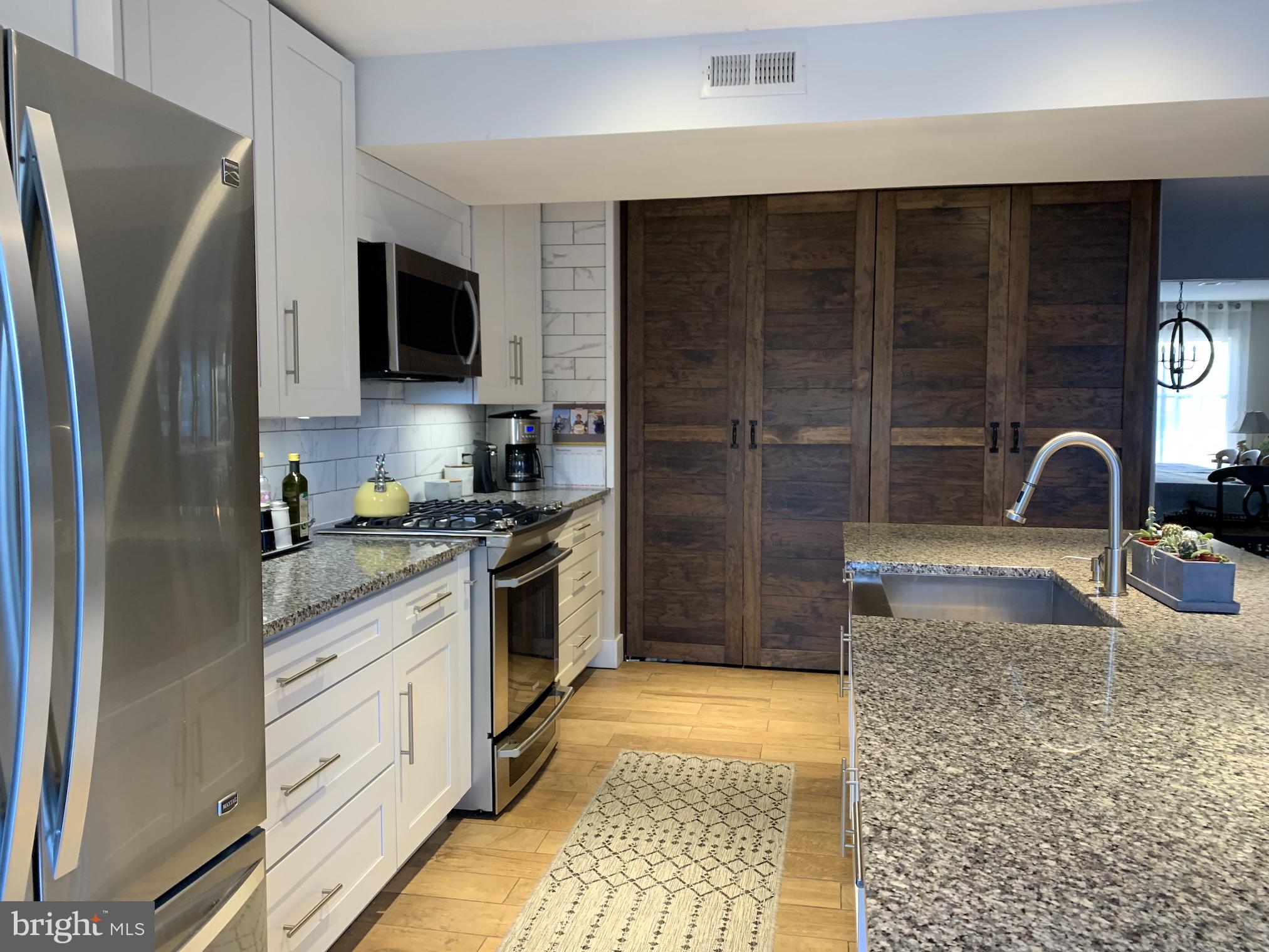 52 Krebs Road Plainsboro, NJ 08536 - Photo 6 of 63 KITCHEN