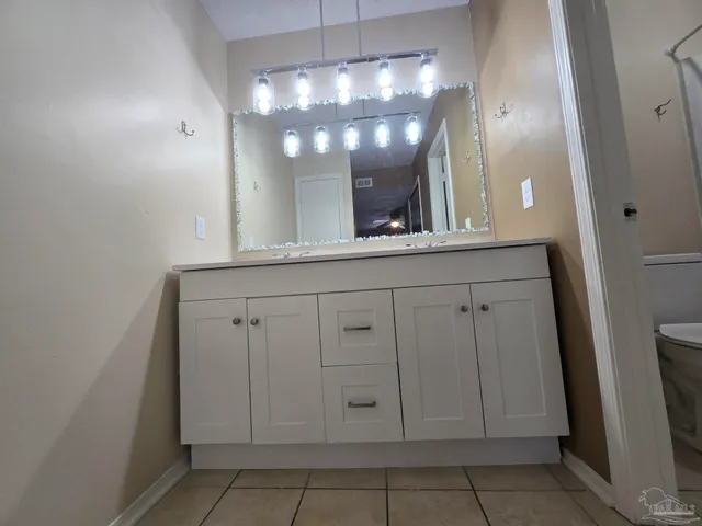 $1,400 | 2303 West Michigan Avenue, Unit B10, Pensacola, FL 32526