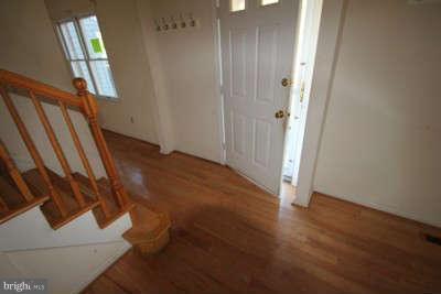 11700 Fernshire Road Gaithersburg, MD 20878 - Photo 7 of 7 Interior (General)