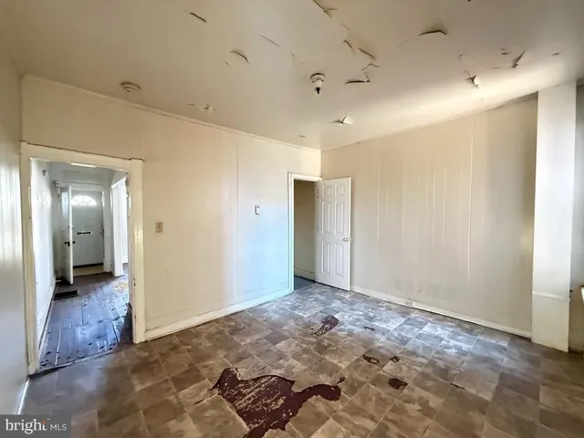 $54,900 | 1552 North Carey Street, Baltimore, MD 21217