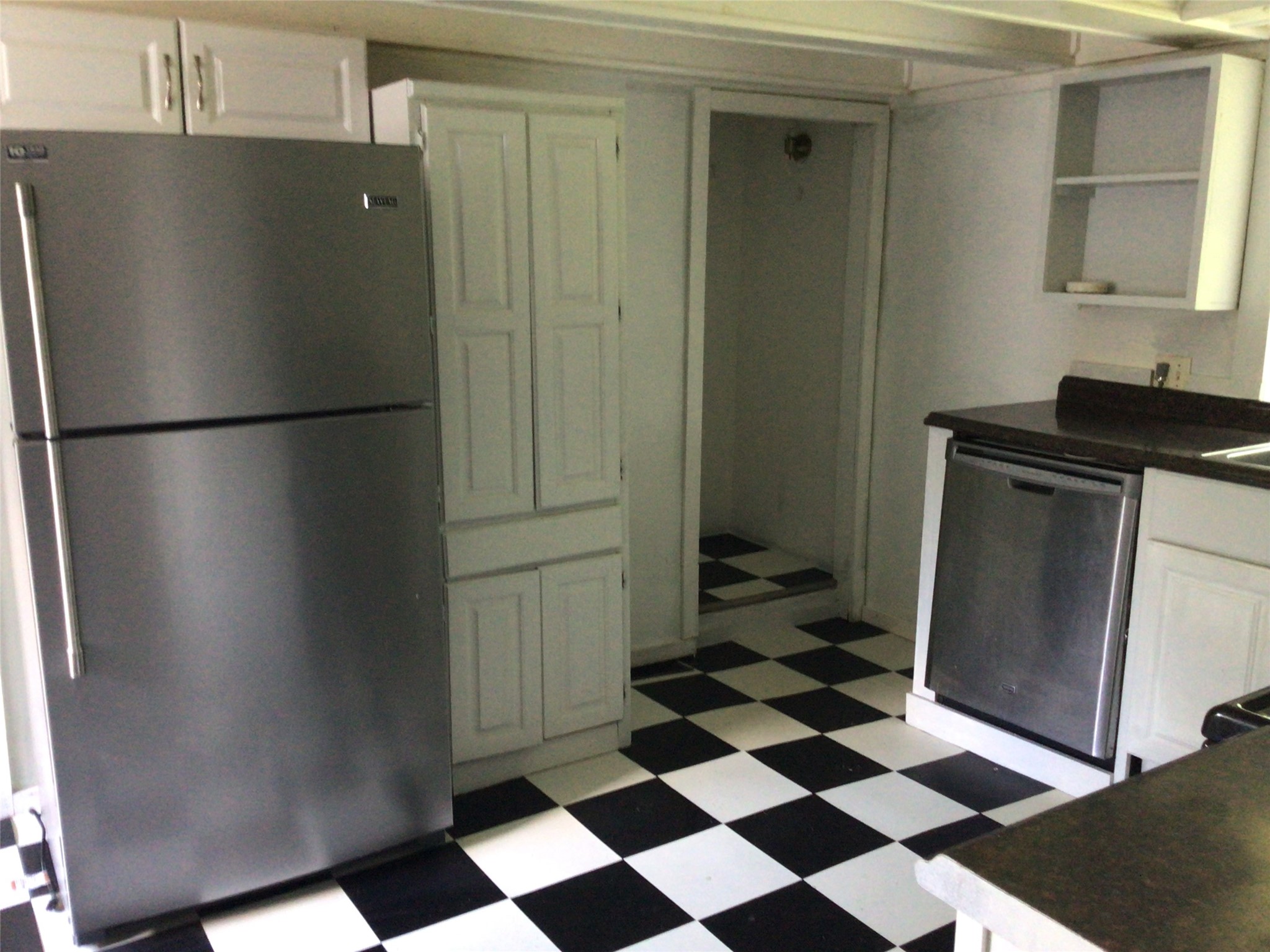 94-96 Decatur Street Binghamton, NY 13903 - Photo 12 of 19 Gallery Image 12