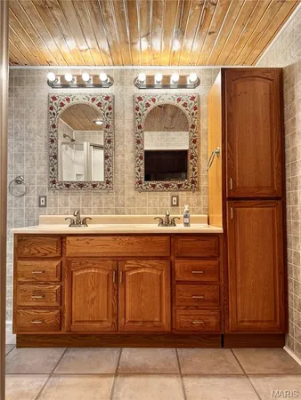 $549,000 | 24129 Granite Avenue, Lewistown, MO 63452