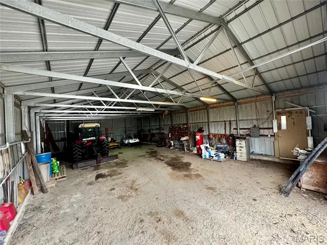 $590,000 | 24129 Granite Avenue, Lewistown, MO 63452