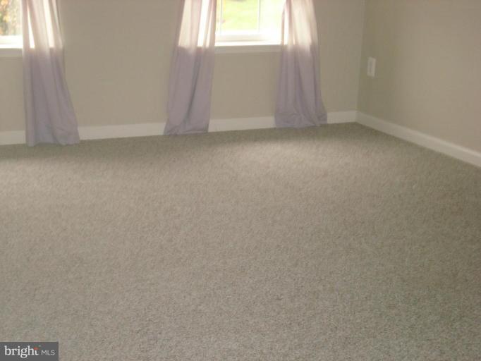 14211 Schaeffer Road Boyds, MD 20841 - Photo 18 of 21 Bedroom #3