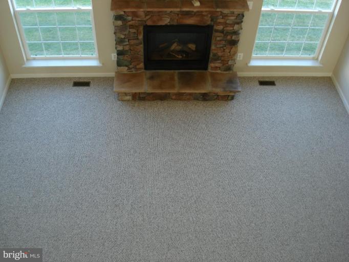 14211 Schaeffer Road Boyds, MD 20841 - Photo 6 of 21 Great Room