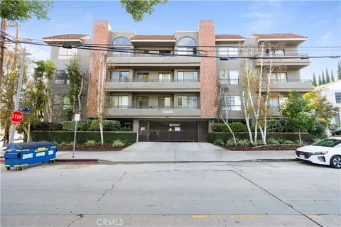 $730,995 | 14844 Dickens Street, Unit 308, Sherman Oaks, CA 91403