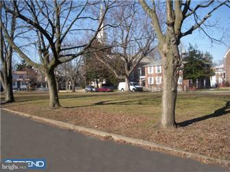 1083 North Common Road Camden, NJ 08104 - Photo 3 of 11