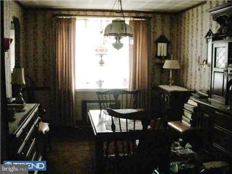 1083 North Common Road Camden, NJ 08104 - Photo 5 of 11