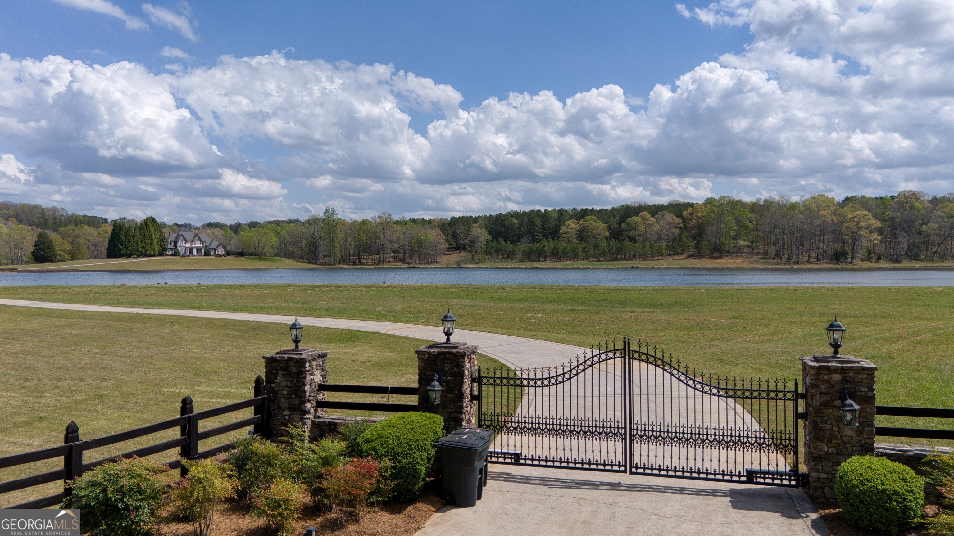 431 Abrams Road Southeast Silver Creek, GA 30173 - Photo 5 of 82