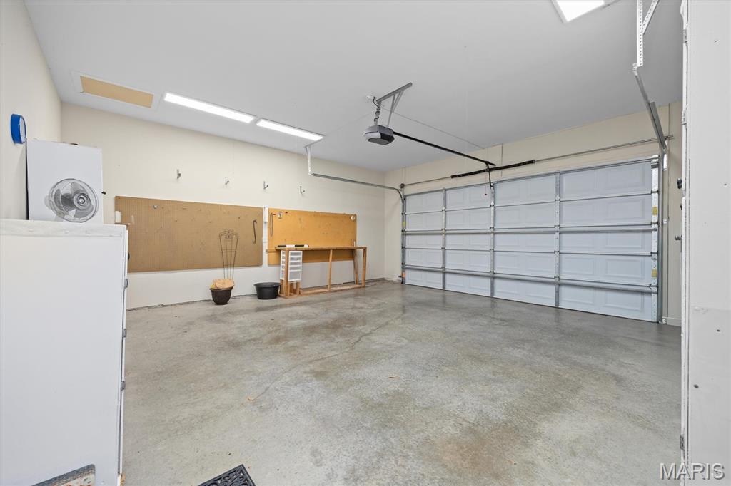 1675 Lakepointe Estates Drive O'Fallon, IL 62269 - Photo 22 of 39