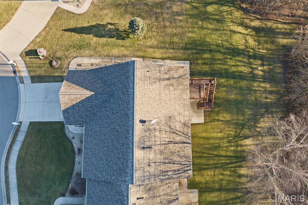 1675 Lakepointe Estates Drive O'Fallon, IL 62269 - Photo 37 of 39