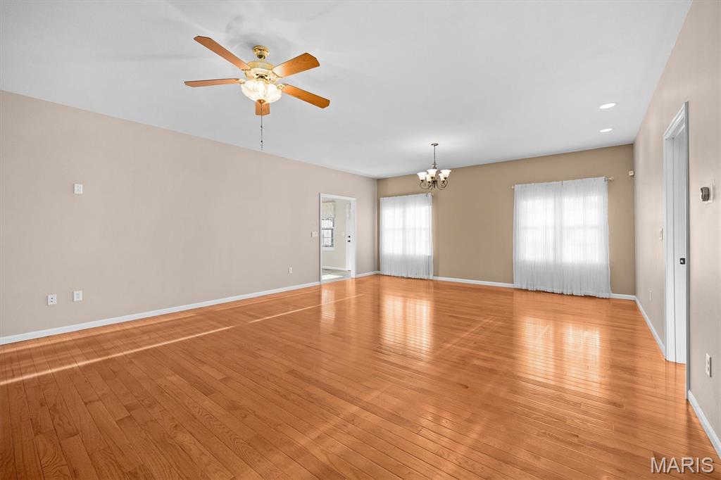 1675 Lakepointe Estates Drive O'Fallon, IL 62269 - Photo 6 of 39