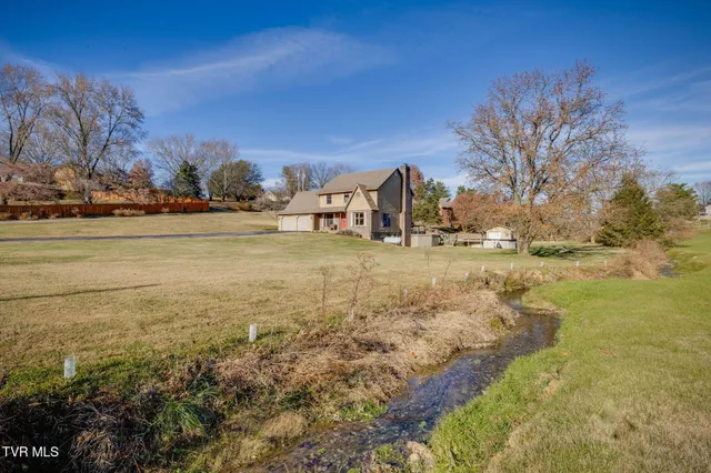 $550,000 | 124 Highland Hills Drive, Gray, TN 37615