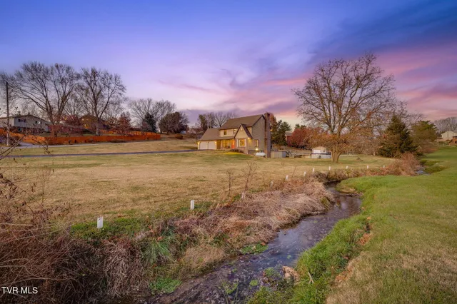 $550,000 | 124 Highland Hills Drive, Gray, TN 37615