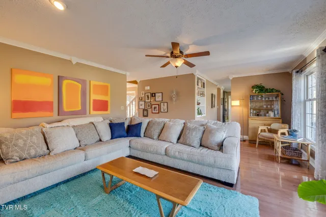 $550,000 | 124 Highland Hills Drive, Gray, TN 37615