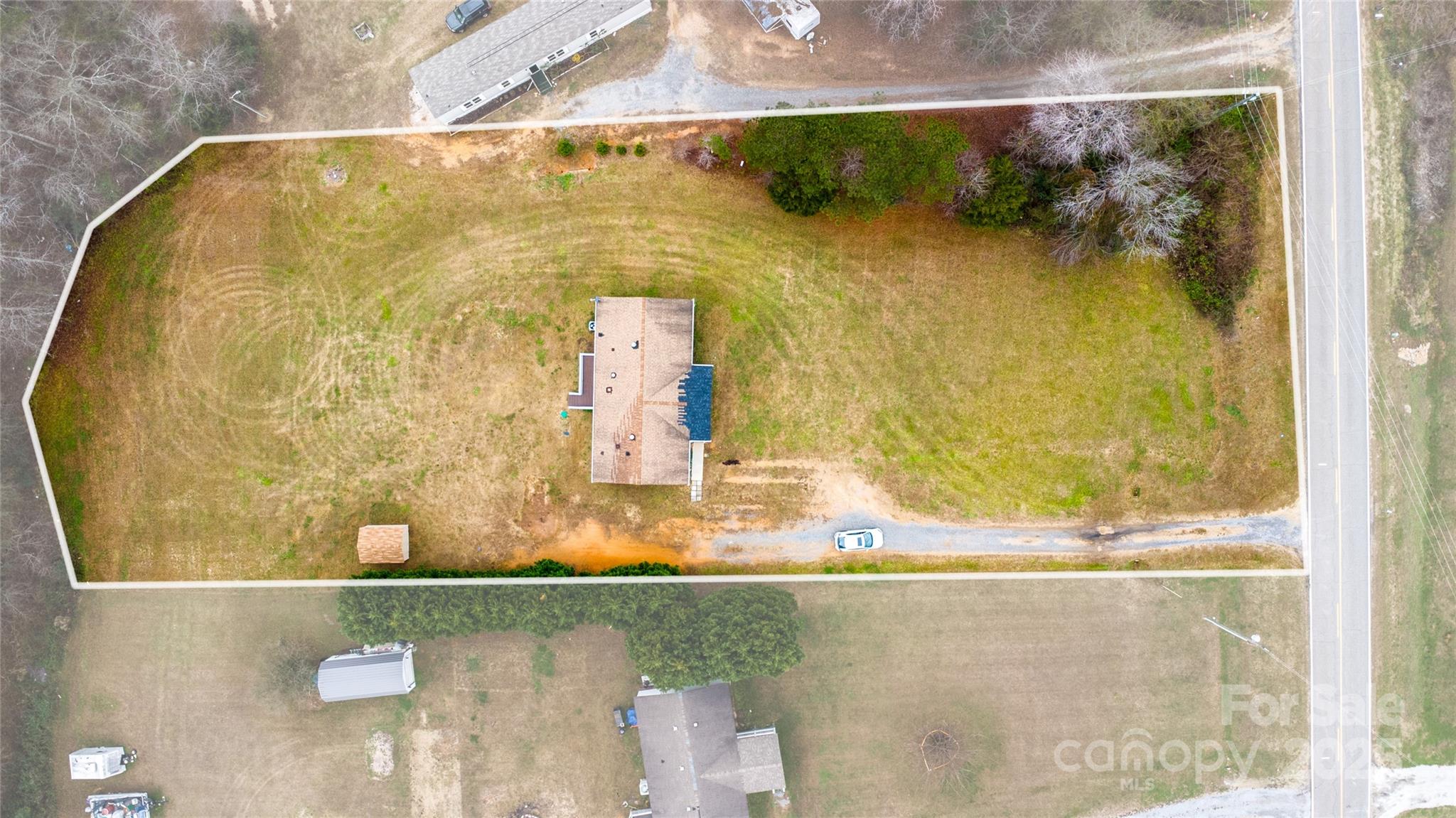 964 Lavender Road Grover, NC 28073 - Photo 25 of 26 a view of fountain in a bathroom