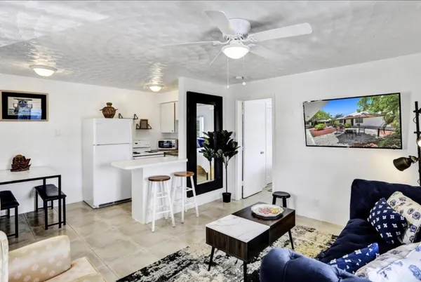 $1,625 | 820 Northeast 16th Avenue, Unit 1, Fort Lauderdale, FL 33304