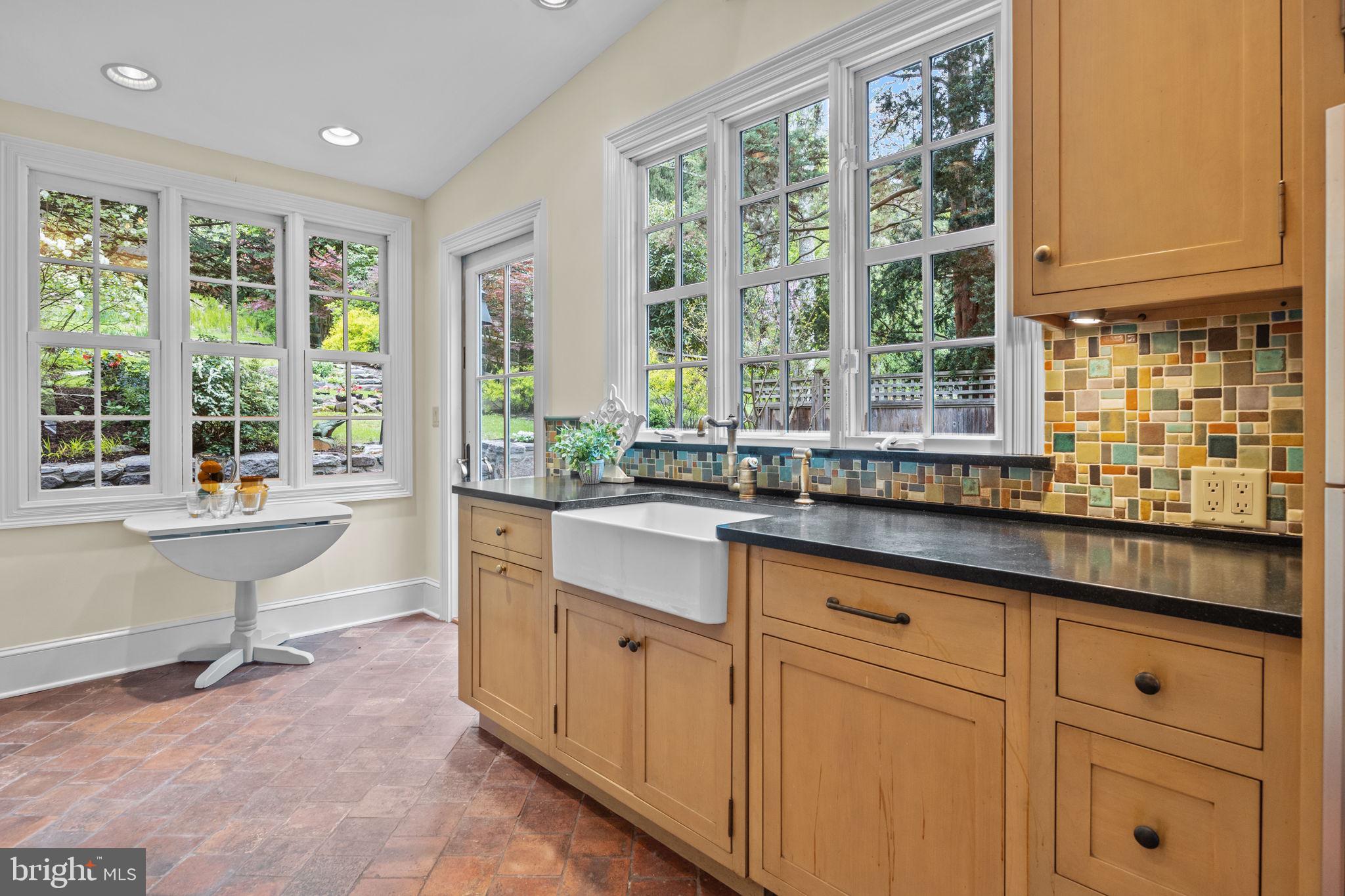 3697 River Road Lumberville, PA 18933 - Photo 14 of 53