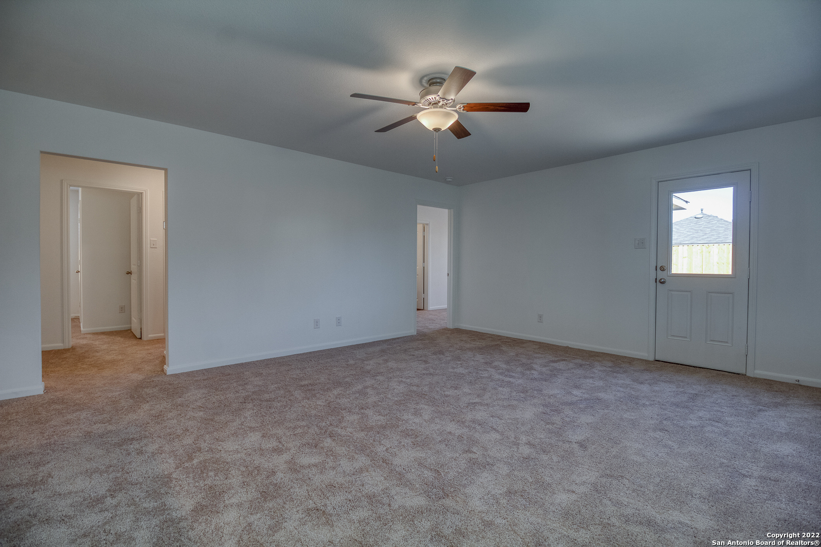 3055 Jackson Summit Converse, TX 78109 - Photo 15 of 31 a view of an empty room with a window