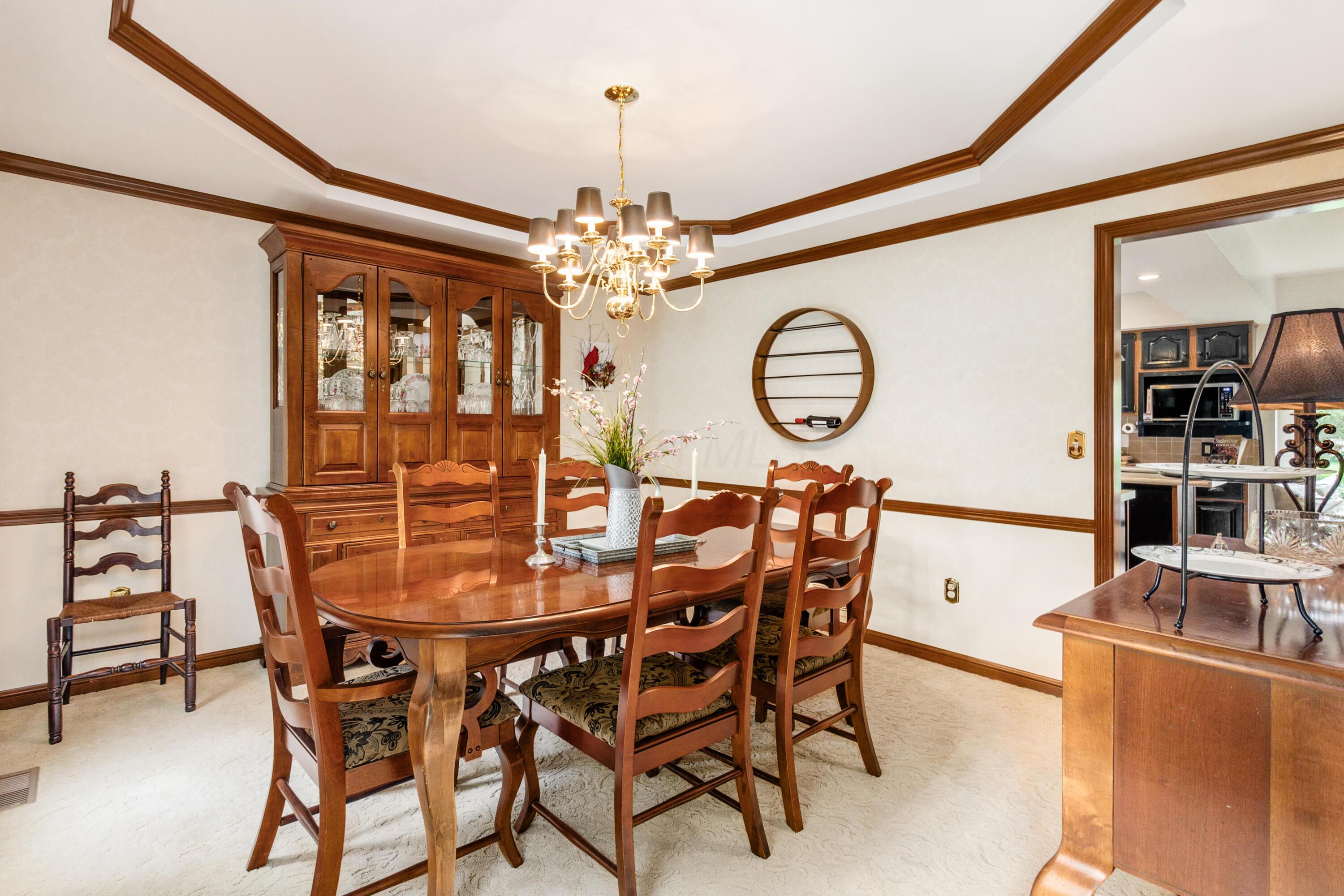 7379 Wings Livery Road Dublin, OH 43017 - Photo 14 of 44 Dining Room