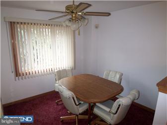 10821 Academy Road Philadelphia, PA 19154 - Photo 5 of 12 Dining Room