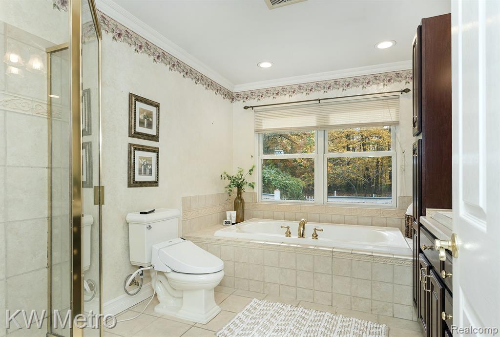 3462 Hazelton Avenue Rochester Hills, MI 48307 - Photo 23 of 44