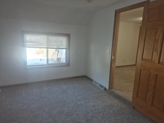 $589,000 | 1620 Stillwater Street, St. Paul, MN 55110