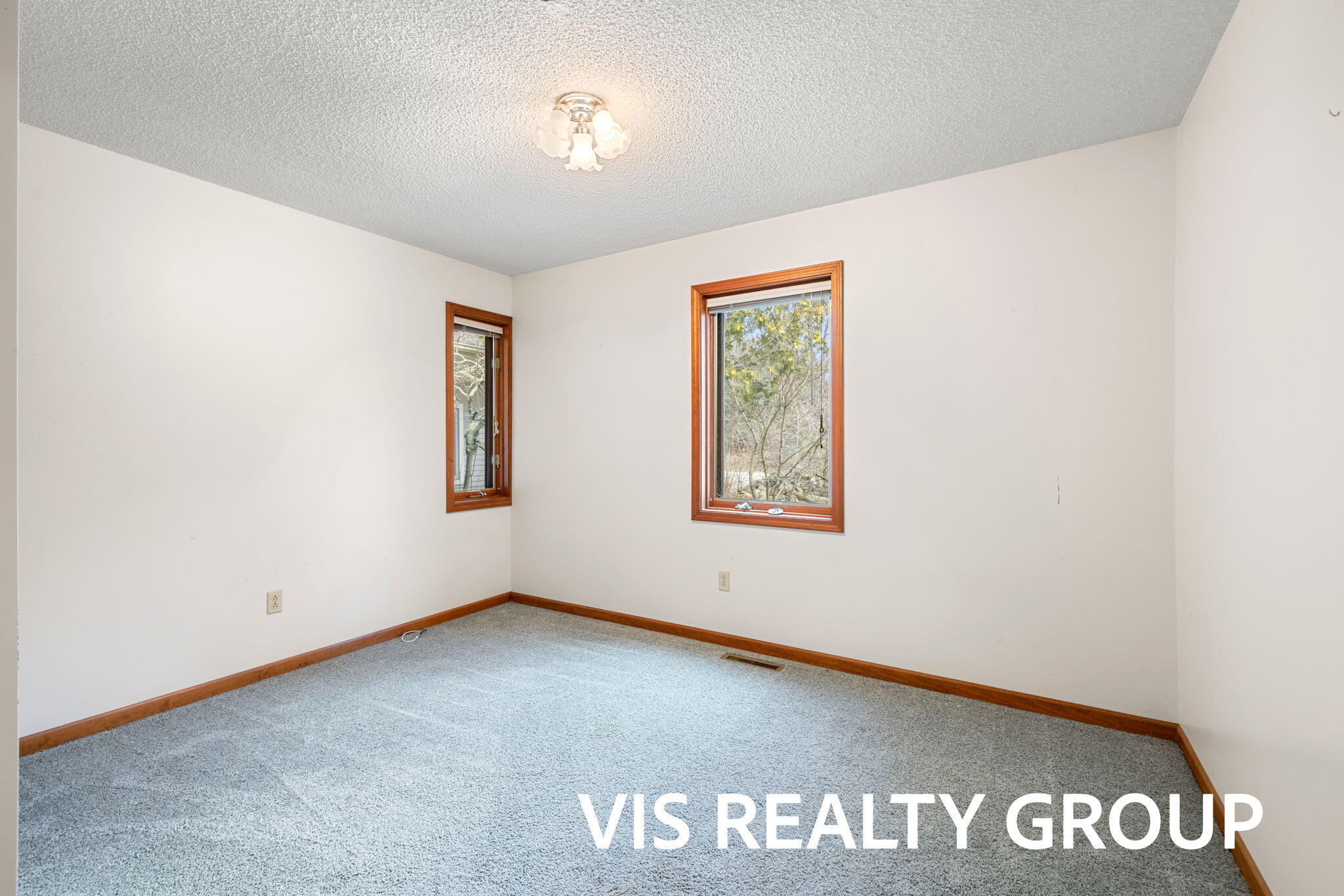 4275 Ford Road Muskegon, MI 49445 - Photo 38 of 67 48-web-or-mls-2R9A2650