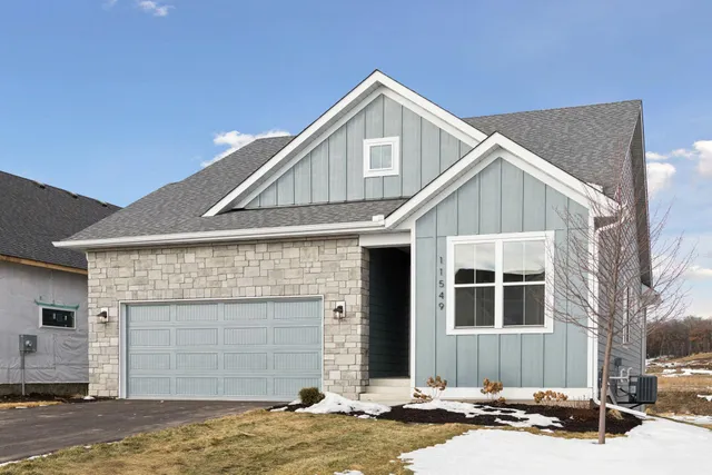 $594,750 | 11549 202nd Street West, Lakeville, MN 55044