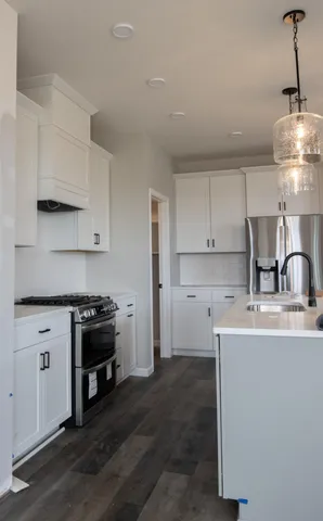 $594,750 | 11549 202nd Street West, Lakeville, MN 55044