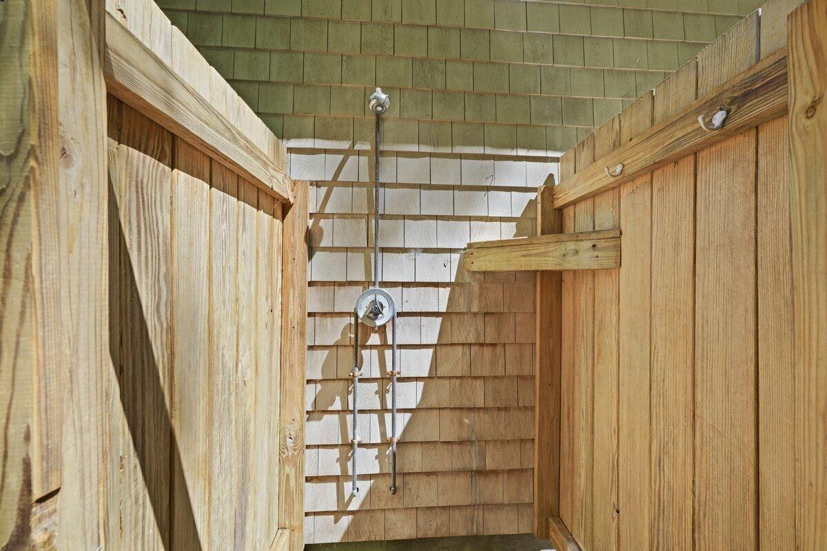 202 Quaker Road Falmouth, MA 02540 - Photo 31 of 39 202 Quaker Rd-47