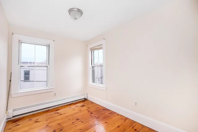 $2,600 | 12 Kilby Street, Unit 2R, Somerville, MA 02143