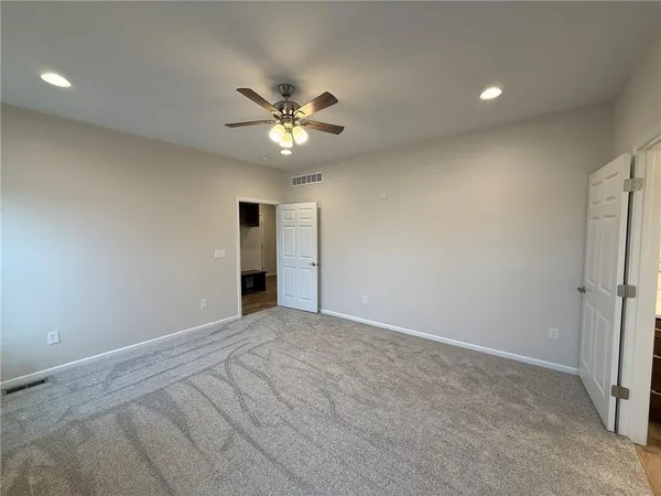 $375,000 | 1003 George Street, Effingham, KS 66023