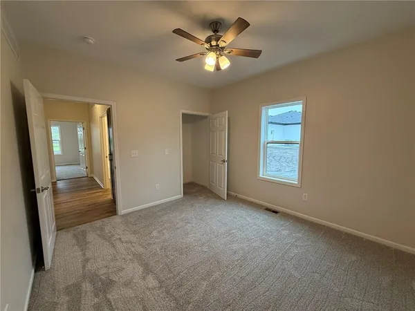 $375,000 | 1003 George Street, Effingham, KS 66023