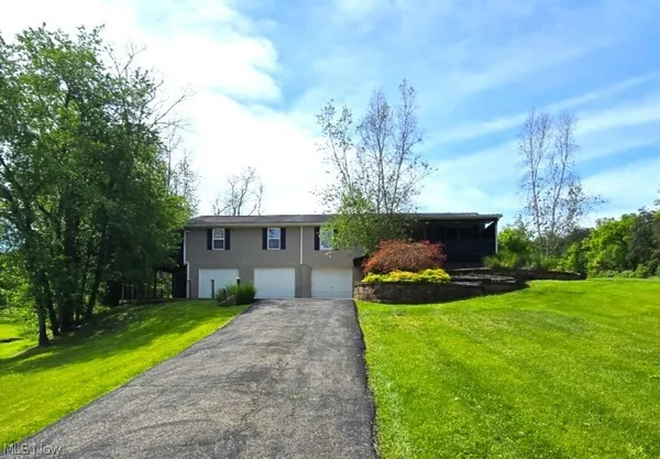 $240,000 | 28365 Osborne Road, Coolville, OH 45723
